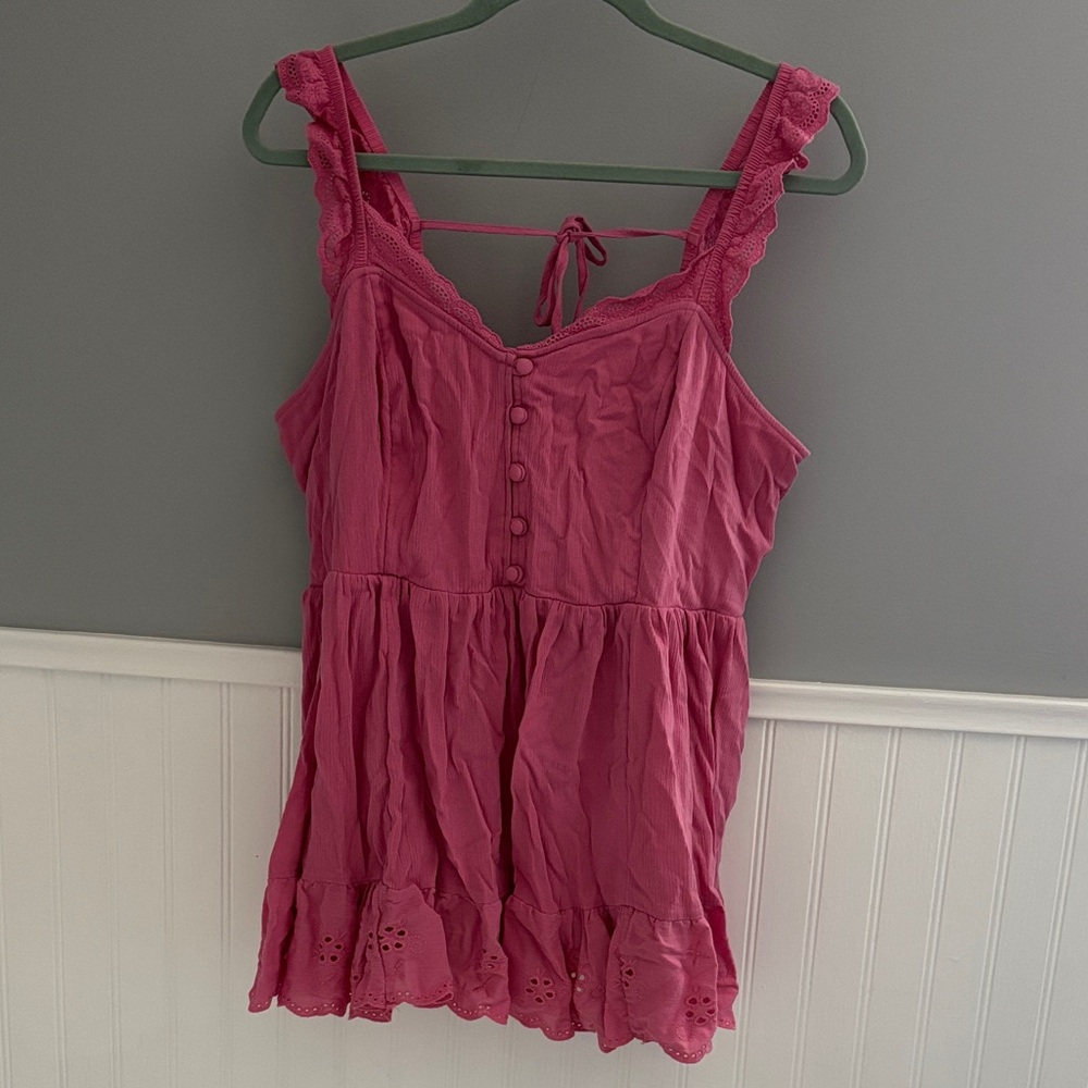 Torrid pink eyelet top